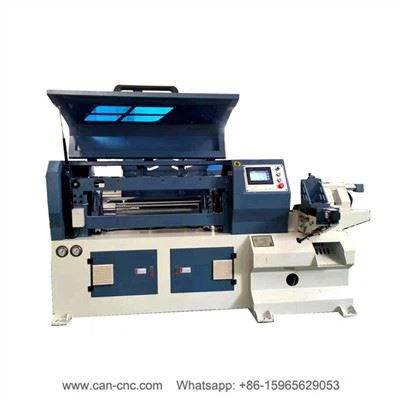 Okretanje čepa za bocu vina